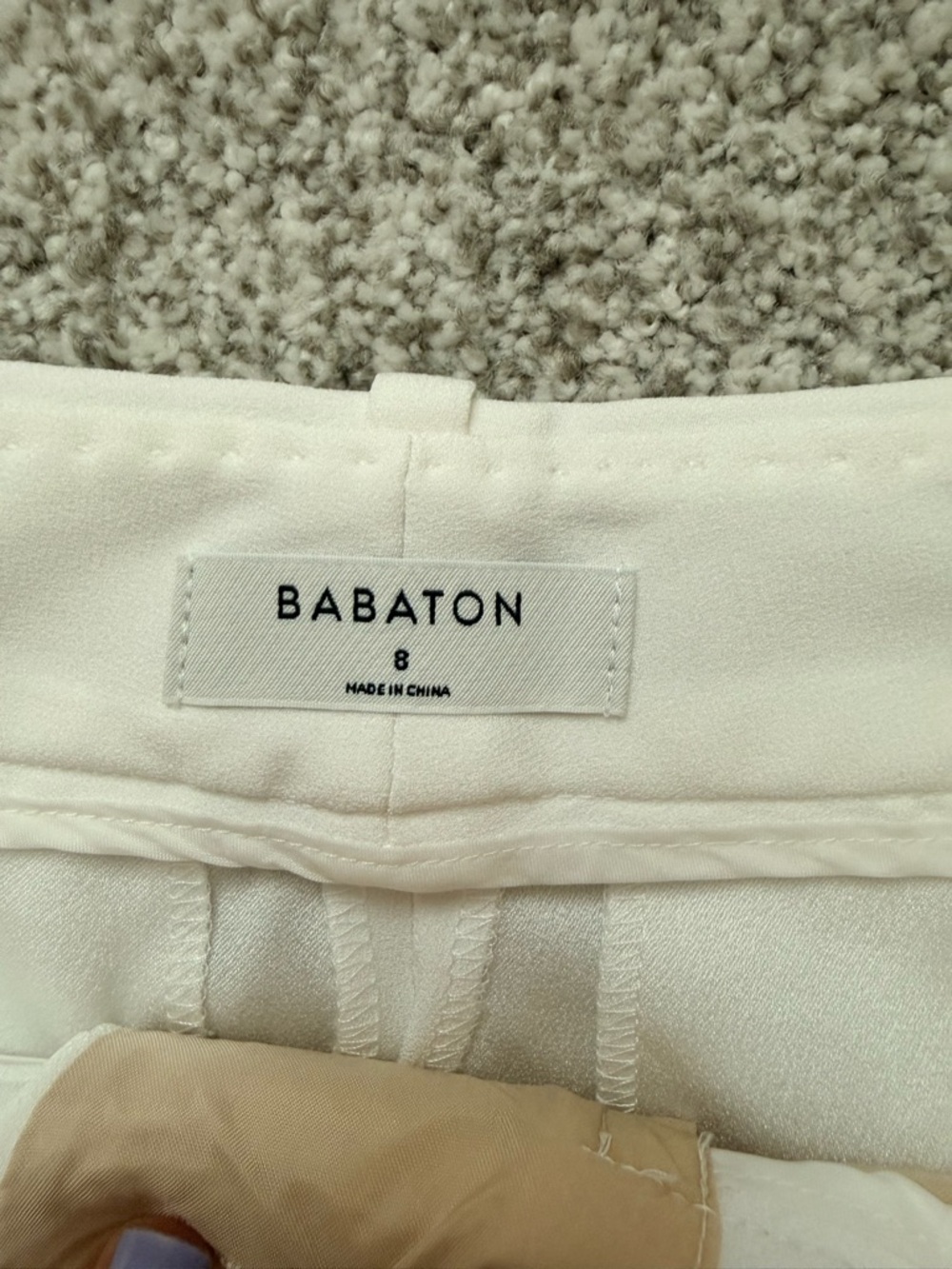 Aritzia Babaton White High-Waist Pleated Tailored Shorts - Picture 2 of 4